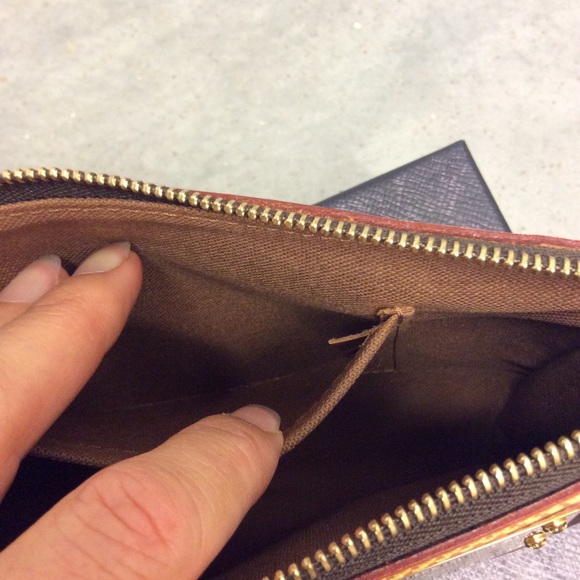 Louis Vuitton mini bag. Excellent. - Picture 7 of 8